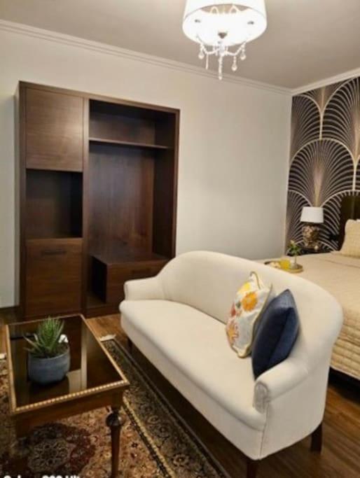 Novi'S Luxury Apartment 2 Gjirokastër Dış mekan fotoğraf