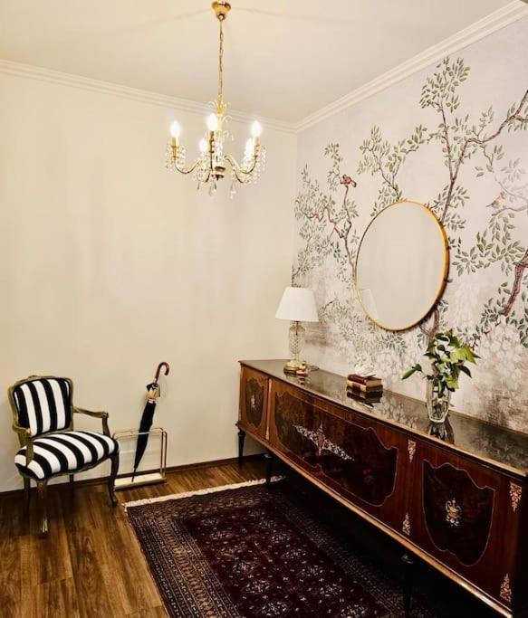 Novi'S Luxury Apartment 2 Gjirokastër Dış mekan fotoğraf